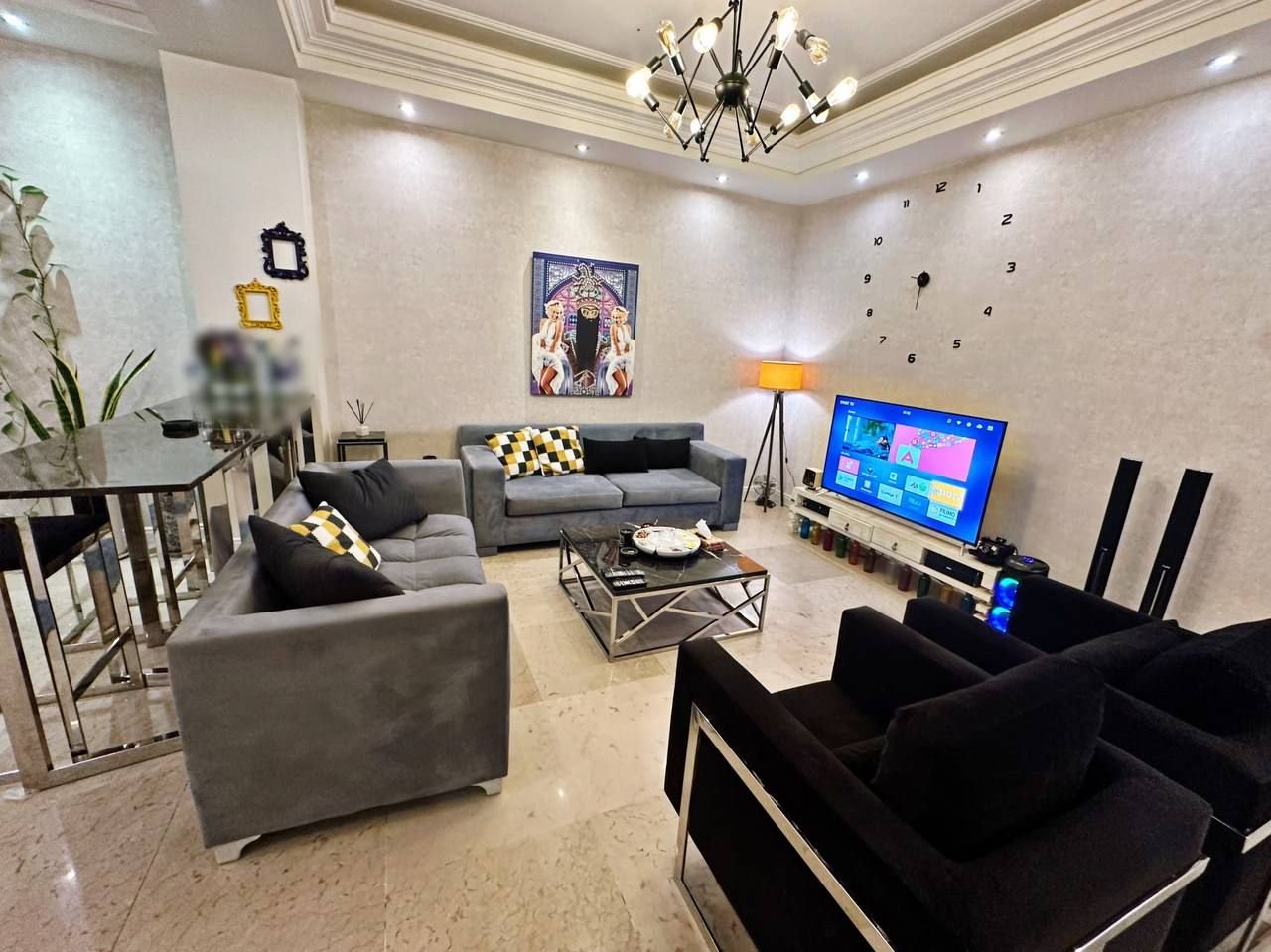 آپارتمان سه خوابه چک این فرمانیه