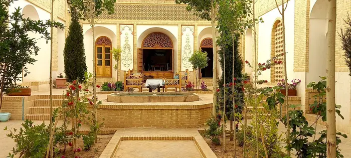 اقامتگاه سنتی کلیاس - واحد رخبام