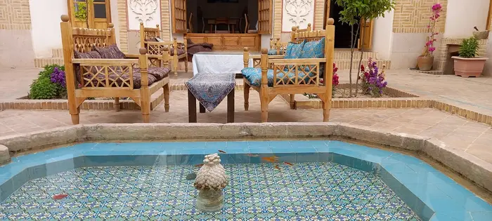 اقامتگاه سنتی کلیاس - واحد شاه نشین