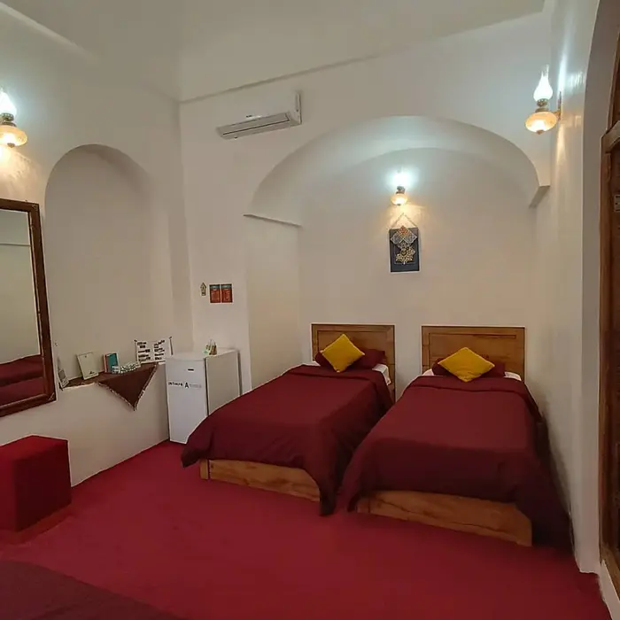 اقامتگاه سنتی کلیاس - واحد گوشواره