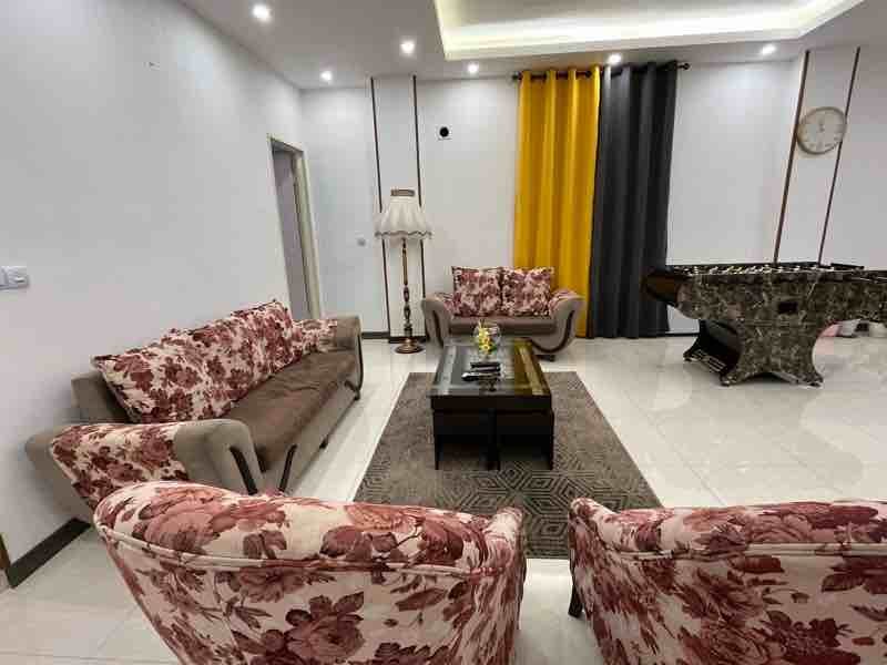 دوخوابه استخردار آبگرم ولیعصری