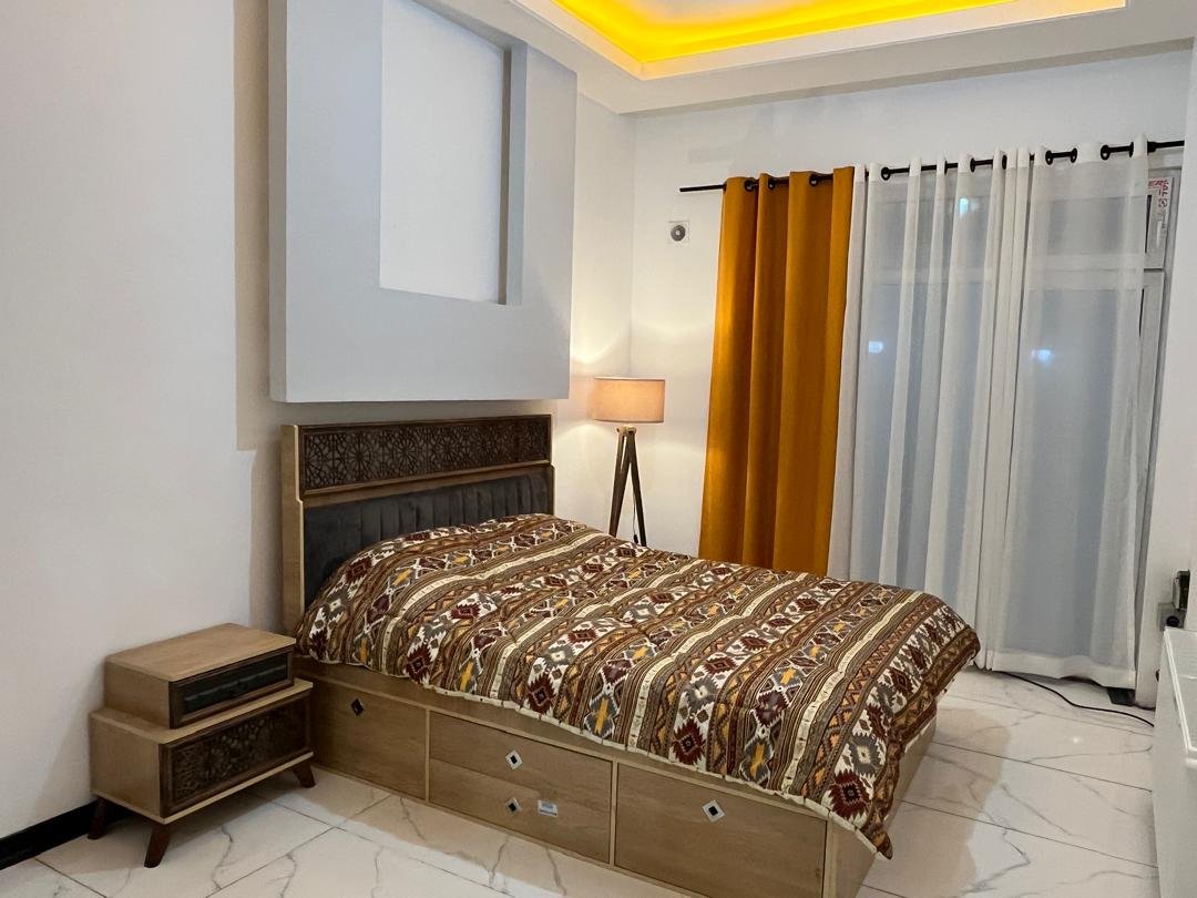 ویلا ۳خوابه دوبلکس استخر سرپوشیده‌ابگرم با بیلیارد ولیعصر ۲