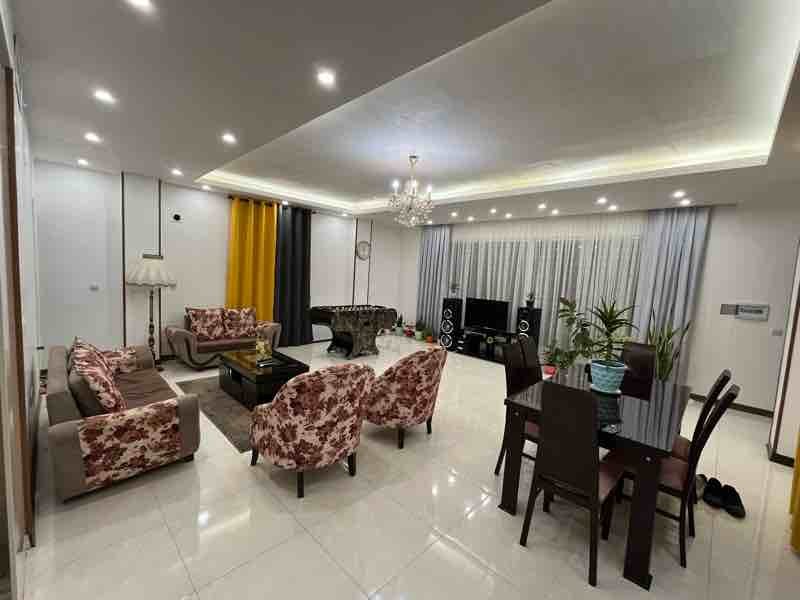 دوخوابه استخردار آبگرم ولیعصری