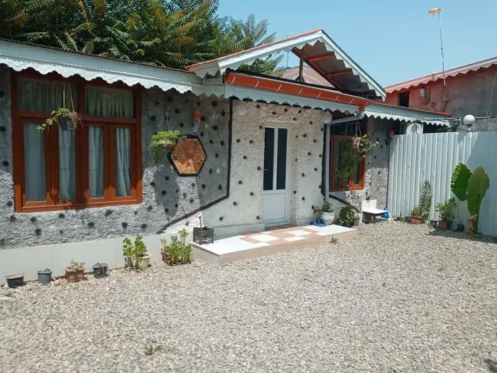 سوئیت یک خوابه سرافراز - حیاط