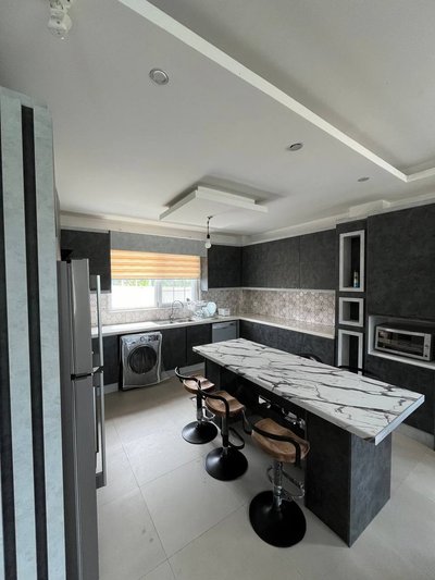 ویلا پنج خوابه تریپلکس استخردار آبگرم یاس