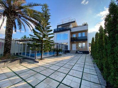 ویلا پنج خوابه تریپلکس استخردار آبگرم یاس