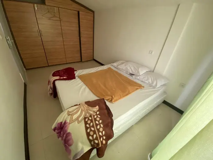 آپارتمان دو خوابه شاهین ۱