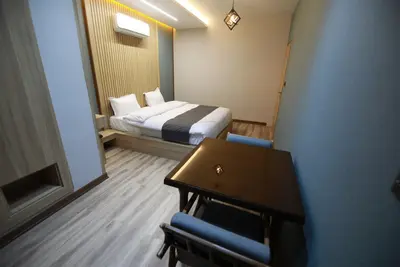 مجتمع اقامتی خانه مادری - واحد 204