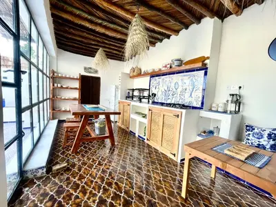 بومگردی سه خوابه استخردار خانه ماهی