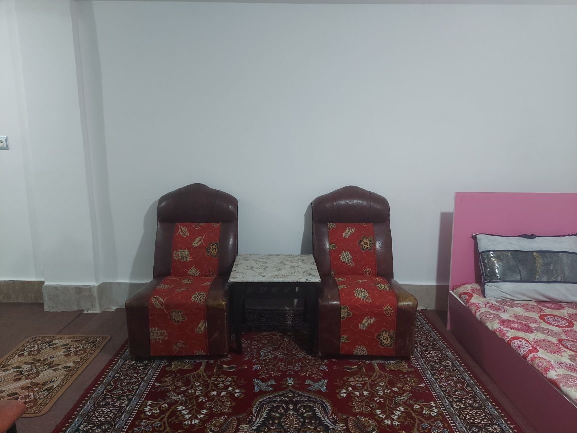 سوئیت فلت کریمی 1 - مبل و میز