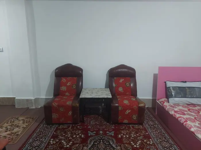 سوئیت فلت کریمی 1 - مبل و میز