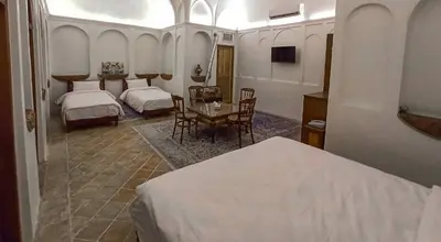 اقامتگاه سنتی شاسوسا - واحد چهار تخته شاه نشین