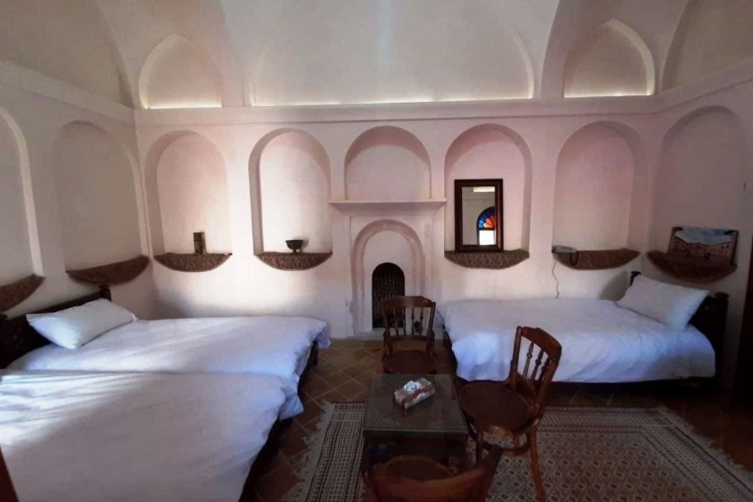 شاسوسا - واحد سه تخته پنج دری