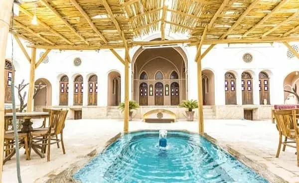 اقامتگاه سنتی شاسوسا - واحد پنج تخته vip سرداب