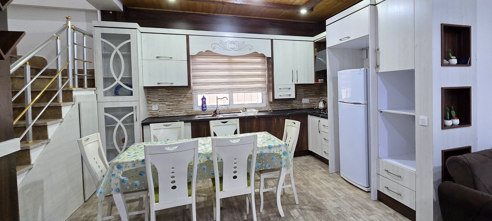 ویلا سه خوابه استخردار آبگرم  گندم