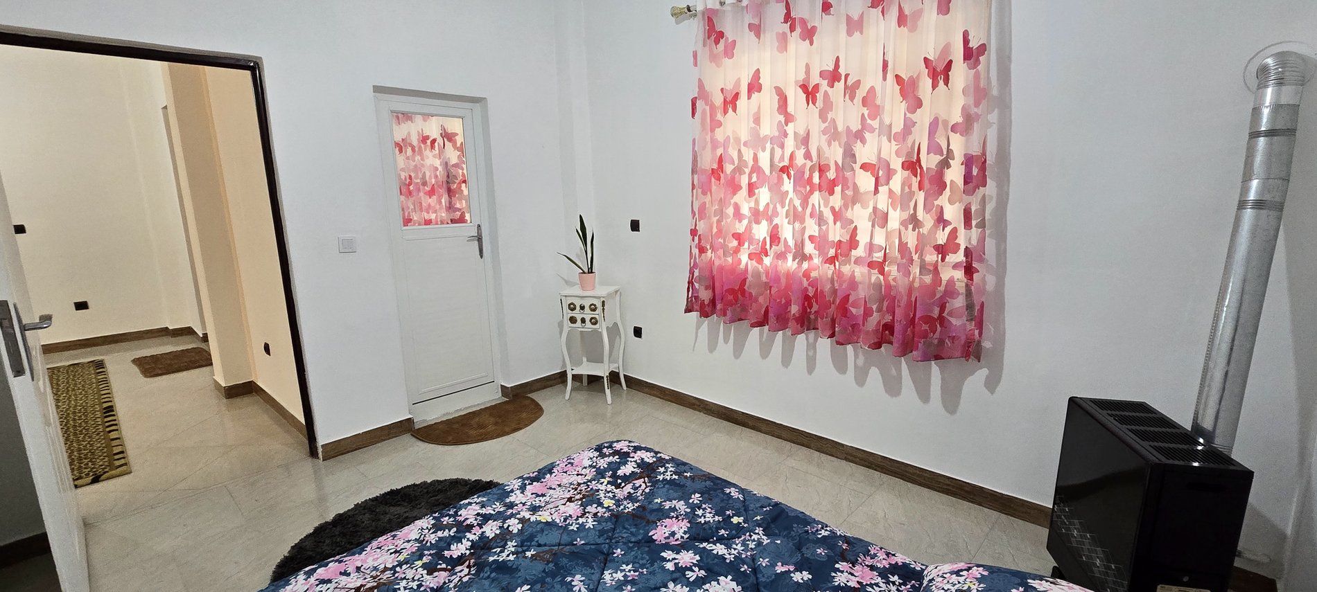 سوئیت یک خوابه ایلیا 11