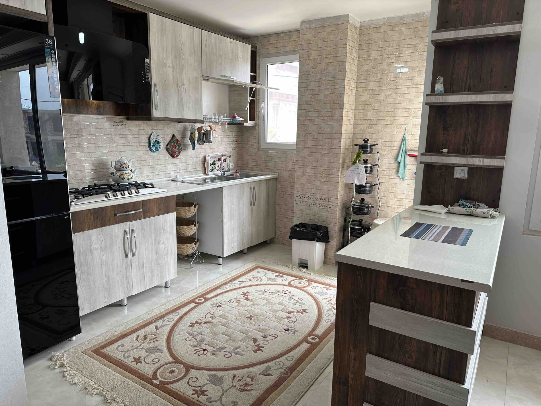 آپارتمان دوخوابه ارغوان 55