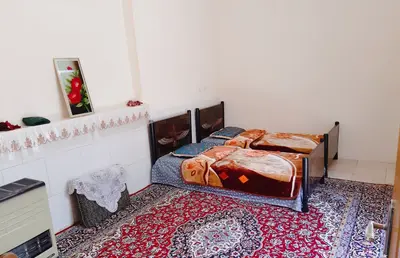 سوئیت یک خوابه سعادتمند