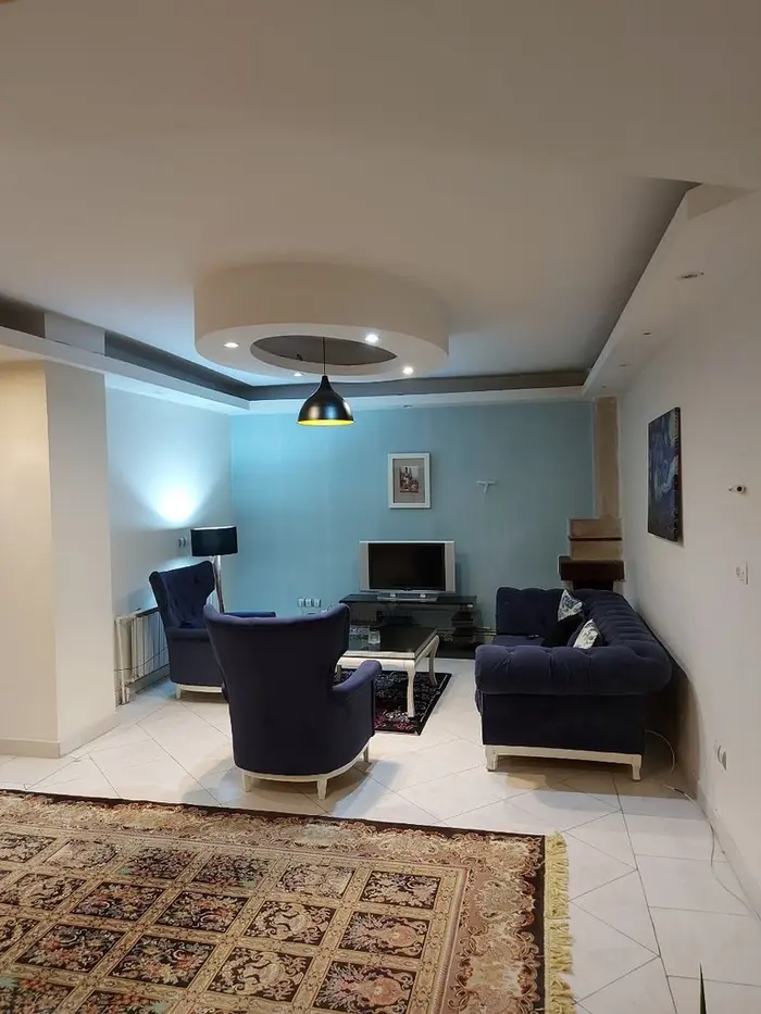 یک خوابه پارسیان پونک - نشیمن