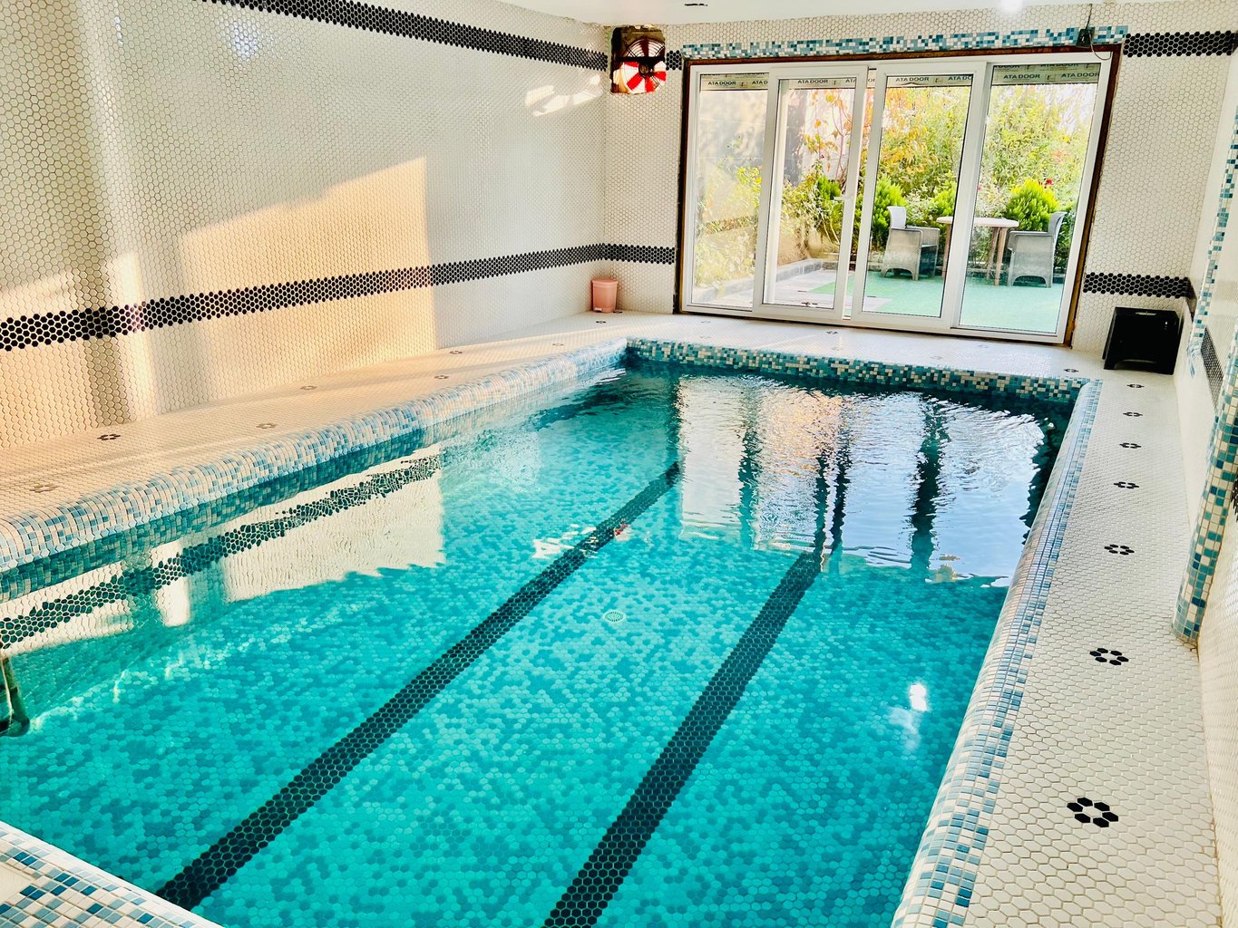 سه خوابه استخردار آبگرم نَمیر