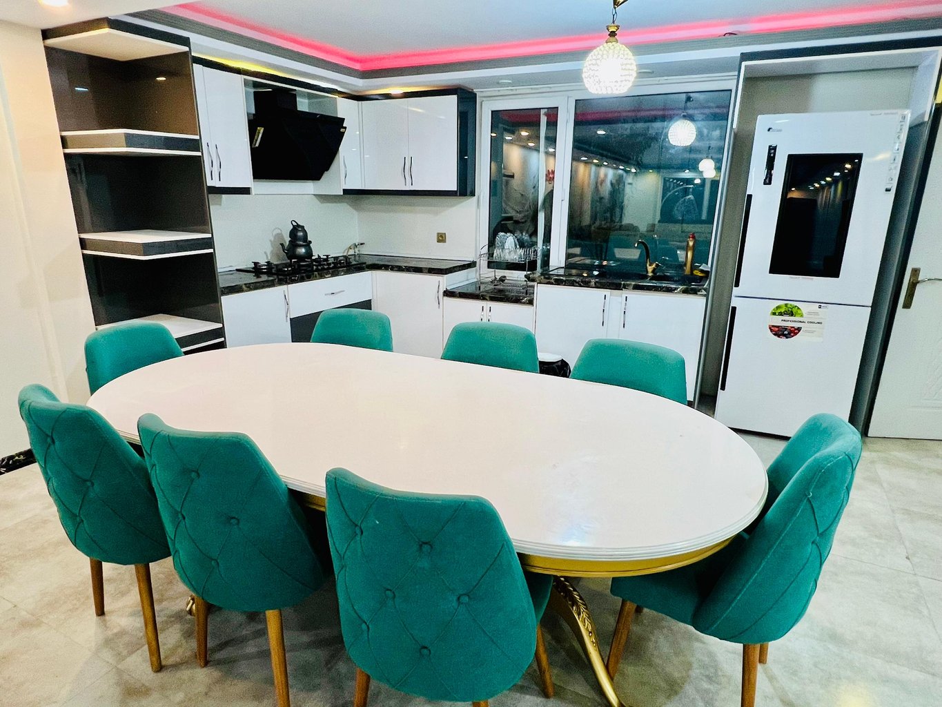 سه خوابه استخردار آبگرم نَمیر