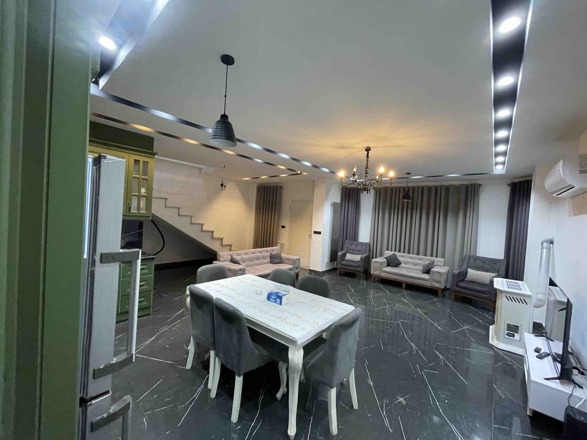 ویلا سه خوابه استخردار آبگرم هادی 1