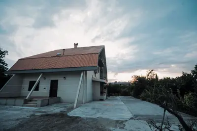 ویلا یک خوابه چشم انداز باغ 1