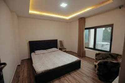 ویلا یک خوابه چشم انداز باغ 1