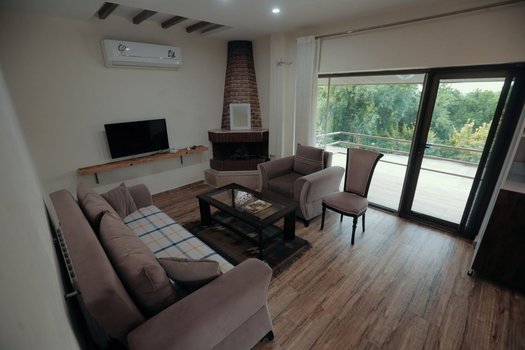 ویلا دوخوابه چشم انداز باغ 2