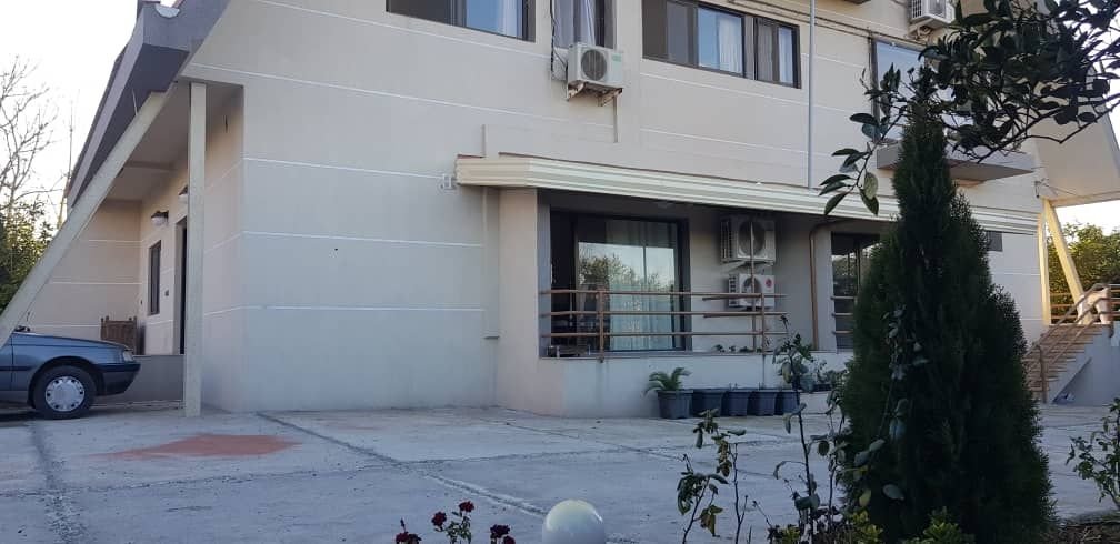 ویلا دوخوابه چشم انداز باغ 2