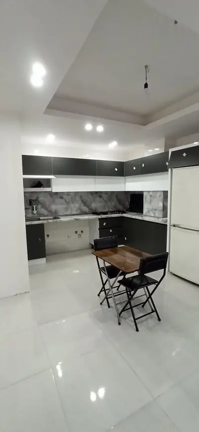 آپارتمان دوخوابه ساحلی فدک 1