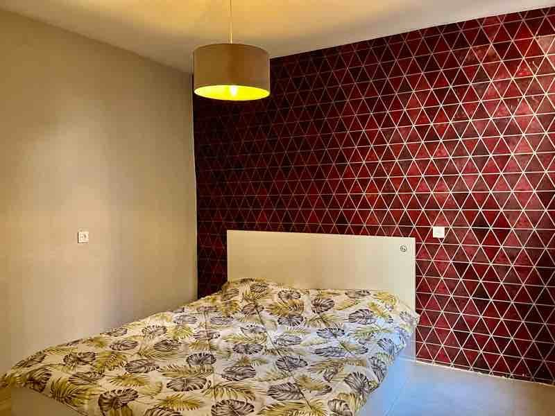 دوخوابه وکیل آباد واحد 2