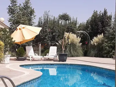 ویلا دوخوابه استخردار آبگرم ارغوان