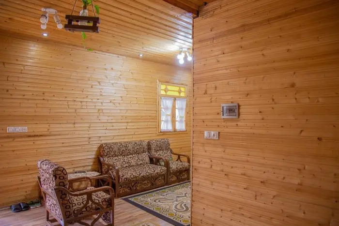 کلبه یک خوابه چوبی رهنما 1