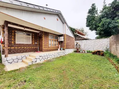 کلبه دوخوابه مامان جون