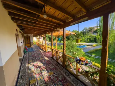 بومگردی چهارخوابه خانه آسنی