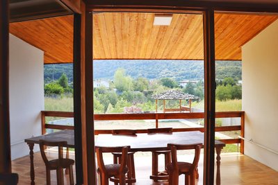 ویلا دوخوابه لب رودخانه واحد 2