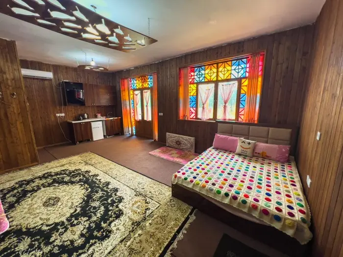 بوم گردی سیندخت - واحد میچکا