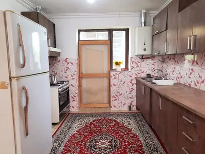 کلبه دوخوابه مامان جون