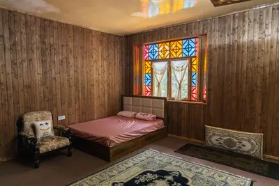 بومگردی سیندخت - واحد توسکا