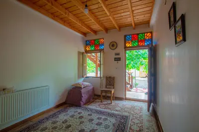 بومگردی عمارت خورشید - واحد ٢