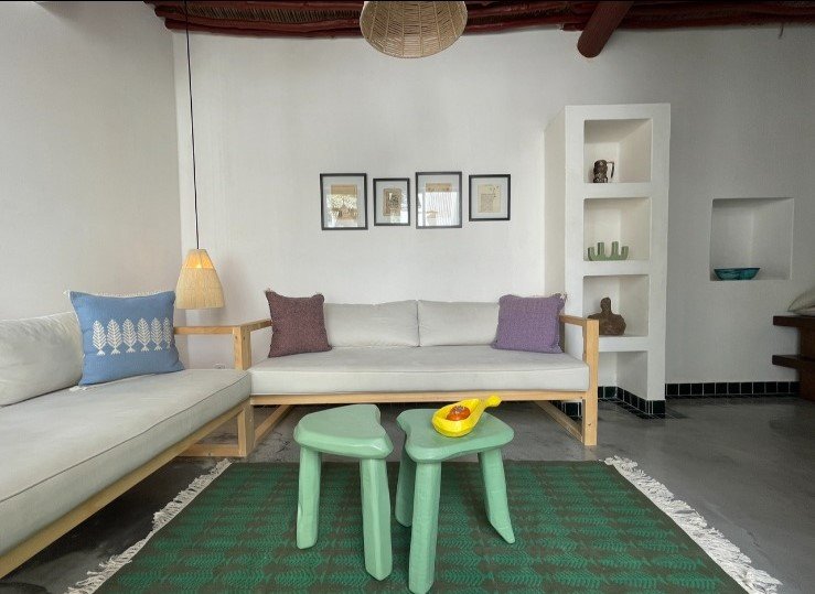 بوم گردی دوخوابه ساحلی استخردار خانه روشن