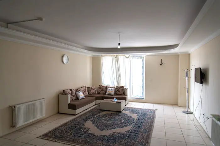 لوکس - واحد 402