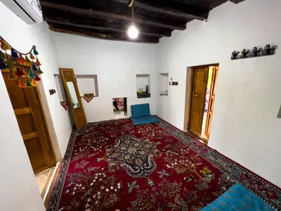 بومگردی چهارخوابه خانه آسنی