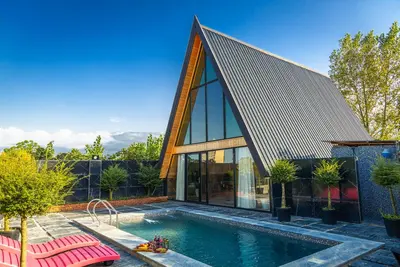 کلبه دوخوابه استخردار آرتام