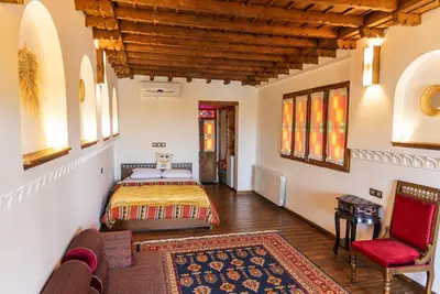 اقامتگاه سنتی استارسو - واحد عمارت پرندگان داركتن