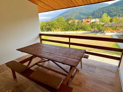 ویلا یک خوابه لب رودخانه واحد ۳