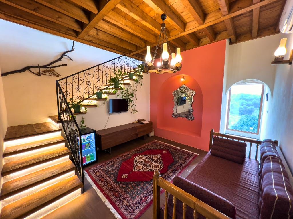 استارسو - واحد عمارت درختان توسكا