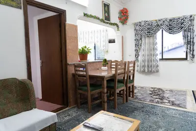 آپارتمان یک خوابه سیاری