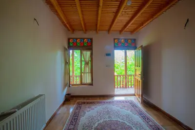 بومگردی عمارت خورشید - واحد 4